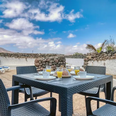 6 - First Line Of The Sea - Ocean Views - 1 Min By Lanzarote *