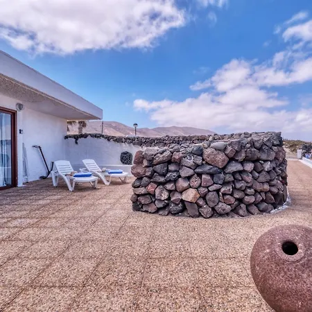 6 - First Line Of The Sea - Ocean Views - 1 Min By Lanzarote Casa de Férias Famara