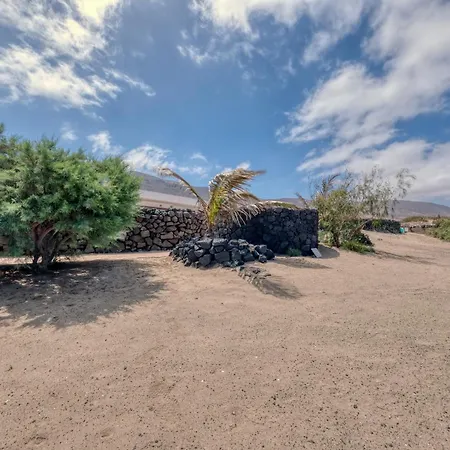 Casa de Férias 6 - First Line Of The Sea - Ocean Views - 1 Min By Lanzarote