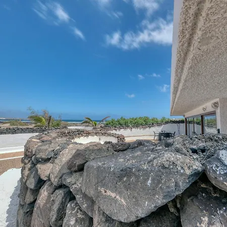 Casa de Férias 6 - First Line Of The Sea - Ocean Views - 1 Min By Lanzarote *