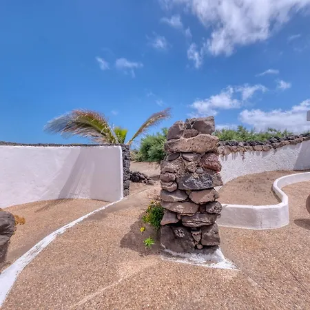 Casa de Férias 6 - First Line Of The Sea - Ocean Views - 1 Min By Lanzarote *